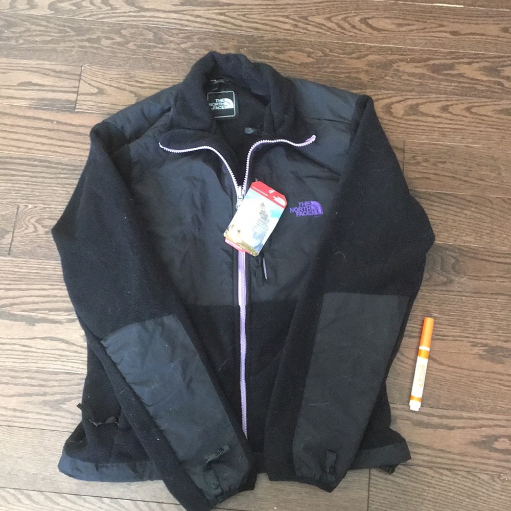 NEW, WITH TAGS Women’s North Face Jacket